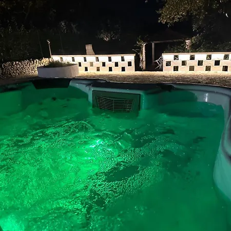 Appartement Trulli Hesttia Con Vasca Idromassaggio *